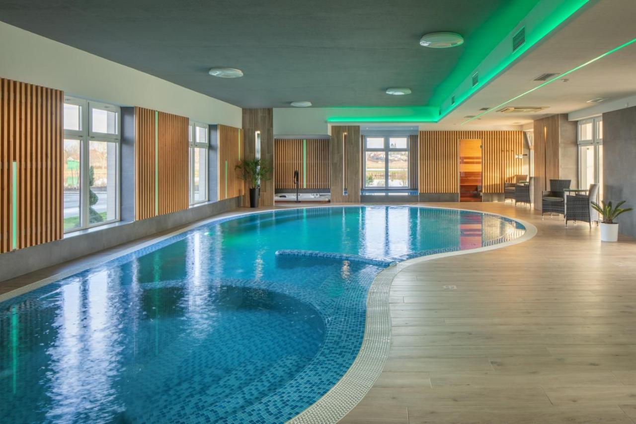 Sziget Hotel Nyíregyháza Extérieur photo