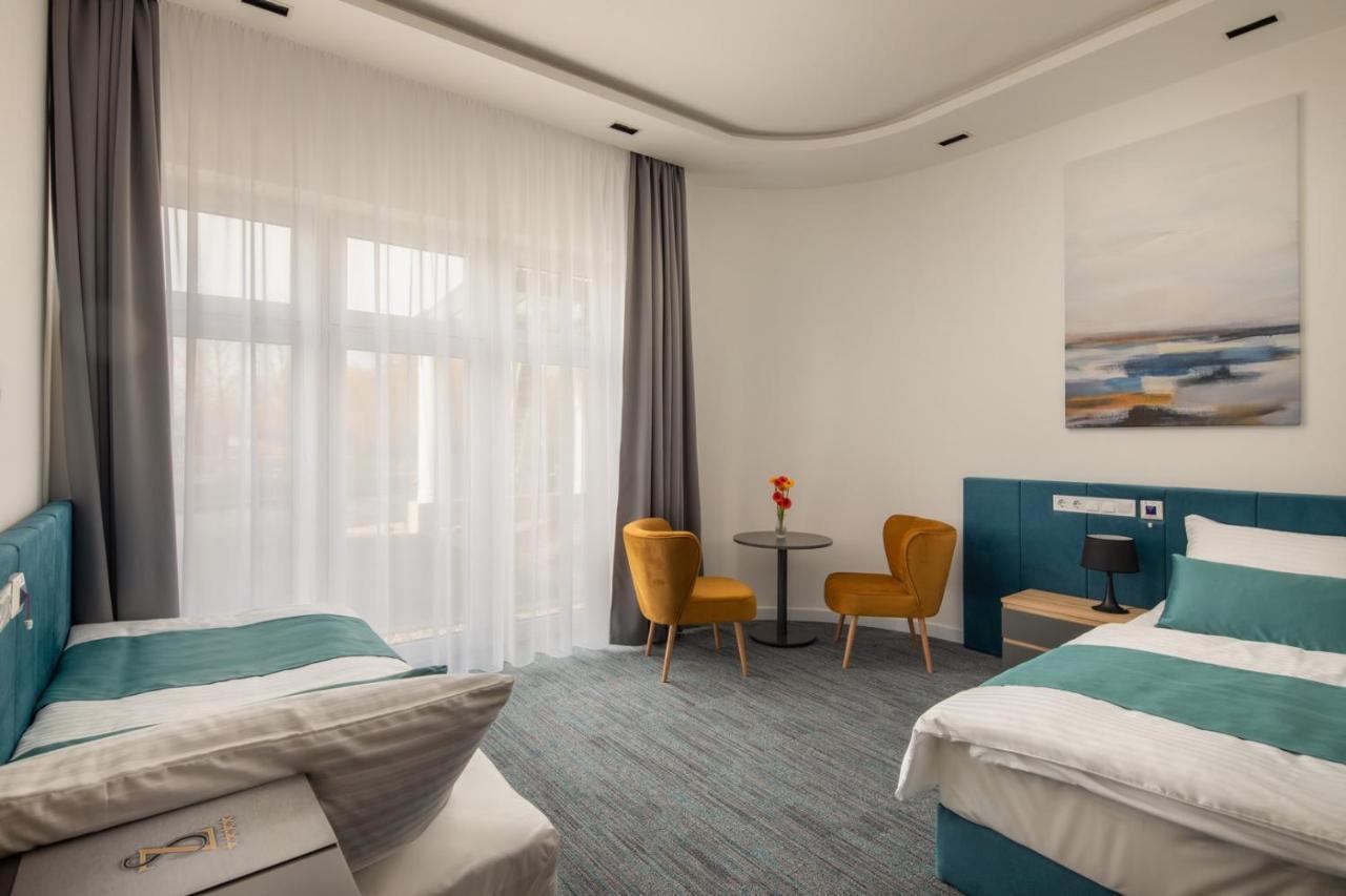 Sziget Hotel Nyíregyháza Extérieur photo