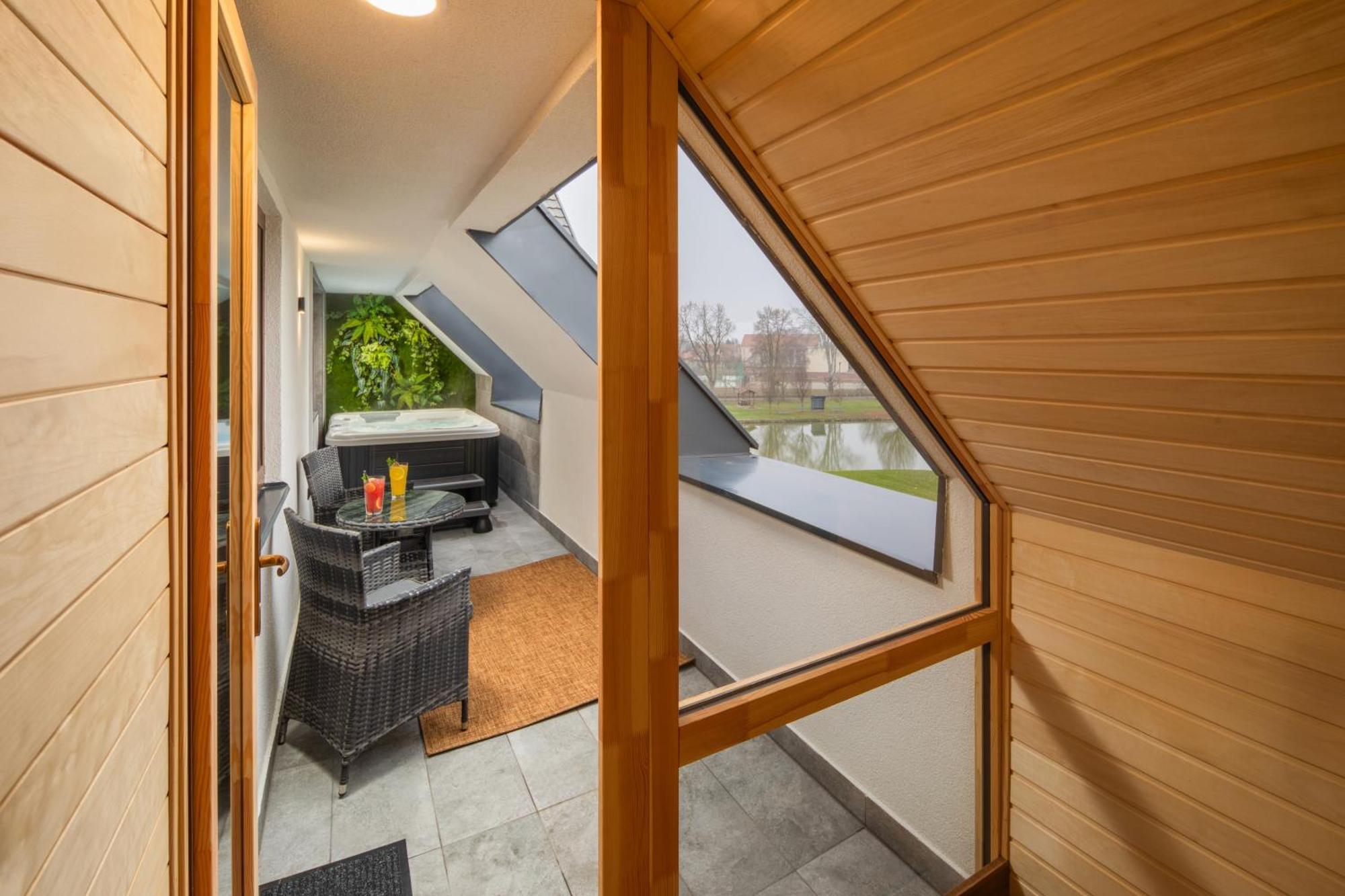 Sziget Hotel Nyíregyháza Extérieur photo